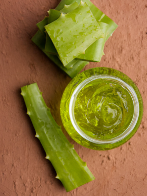 Natural Remedies for Skin care with Aloe Vera 